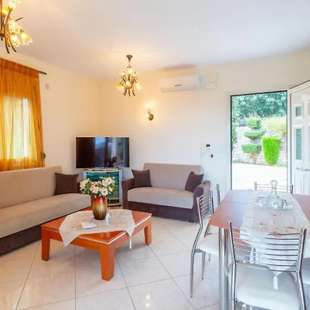 Villa Mary Gerani (Rethymno)